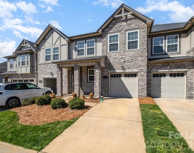 9320 Glenburn Lane - Photo Thumbnail 1