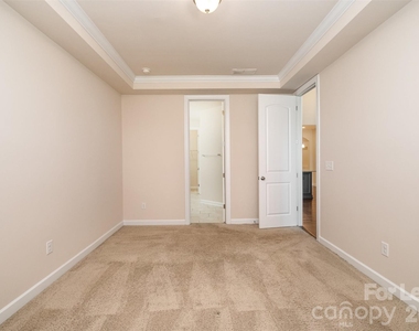 9320 Glenburn Lane - Photo Thumbnail 20