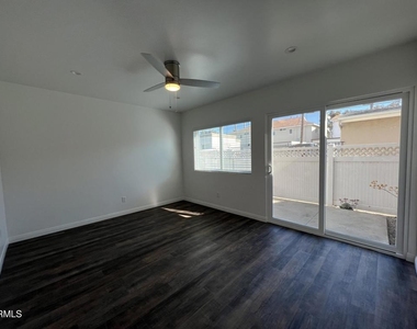 3351 Rexford Street - Photo Thumbnail 4