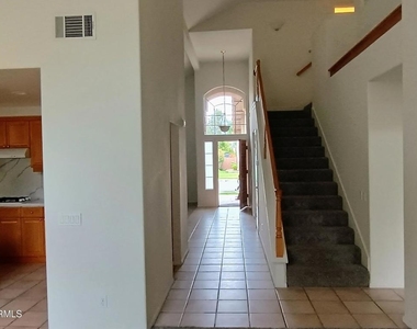 1405 La Culebra Circle - Photo Thumbnail 14