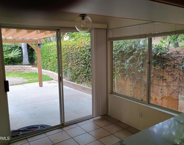 1405 La Culebra Circle - Photo Thumbnail 19