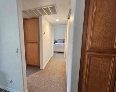 5025 Los Morros Way - Photo Thumbnail 17