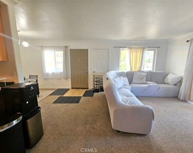 5025 Los Morros Way - Photo Thumbnail 26