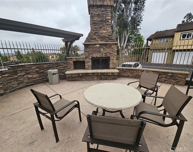 5025 Los Morros Way - Photo Thumbnail 34