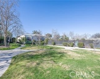 23515 Lyons - Photo Thumbnail 9