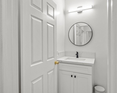 3825 Cimarron - Photo Thumbnail 13