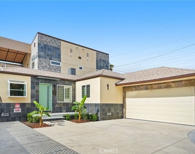 18748 Collins - Photo Thumbnail 46