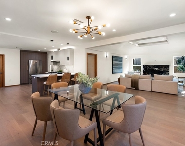 348 S Orange Drive - Photo Thumbnail 15