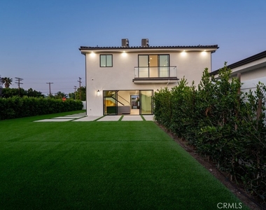 8065 Lloyd Avenue - Photo Thumbnail 23