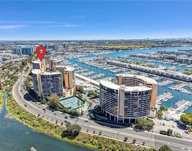 4337 Marina City Dr - Photo Thumbnail 31