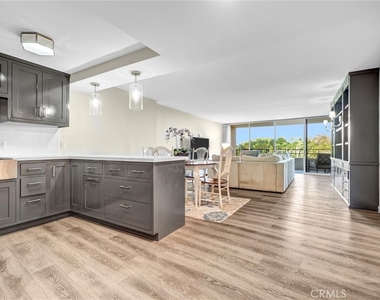 4337 Marina City Dr - Photo Thumbnail 2