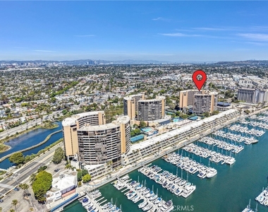 4337 Marina City Dr - Photo Thumbnail 32