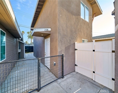 218 E 25th - Photo Thumbnail 2