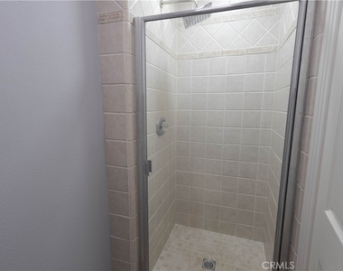 2233 Martin - Photo Thumbnail 13