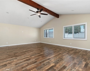 11792 Winton Street - Photo Thumbnail 5