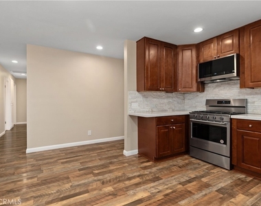 11792 Winton Street - Photo Thumbnail 11