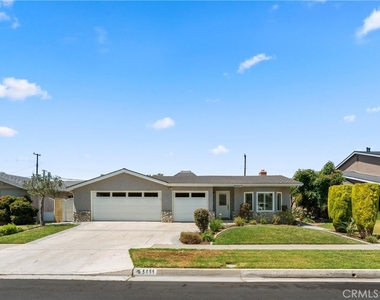 5081 Howard Avenue - Photo Thumbnail 31