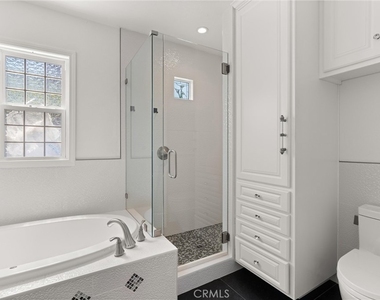 5081 Howard Avenue - Photo Thumbnail 25