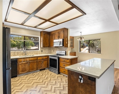 158 Apache Circle - Photo Thumbnail 12