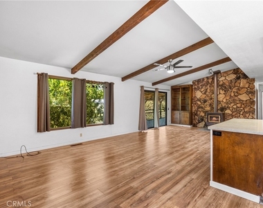 158 Apache Circle - Photo Thumbnail 8