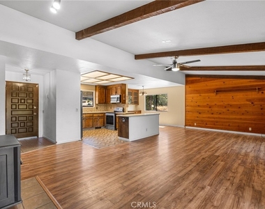 158 Apache Circle - Photo Thumbnail 6