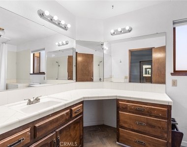 158 Apache Circle - Photo Thumbnail 21