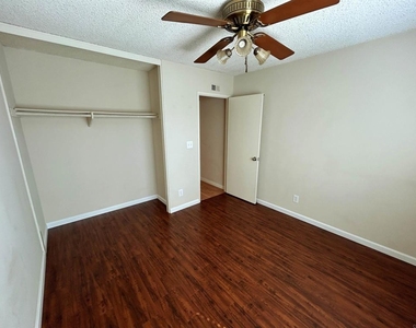 15150 Andorra Way - Photo Thumbnail 20