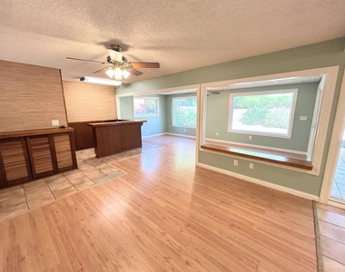 15150 Andorra Way - Photo Thumbnail 4