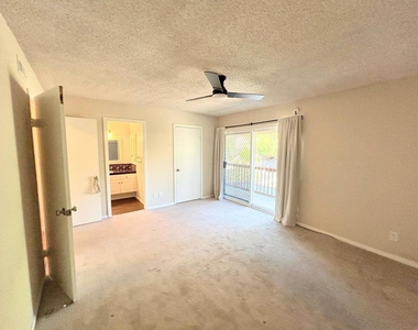 15150 Andorra Way - Photo Thumbnail 12