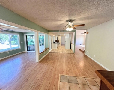 15150 Andorra Way - Photo Thumbnail 5