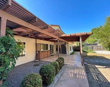 15150 Andorra Way - Photo Thumbnail 29