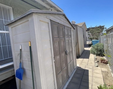 148 W Hall Avenue - Photo Thumbnail 4