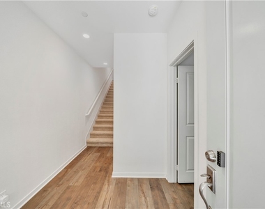 118 Terrapin - Photo Thumbnail 23