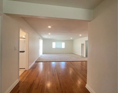 622 Indianapolis Avenue - Photo Thumbnail 9