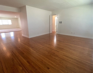 622 Indianapolis Avenue - Photo Thumbnail 2