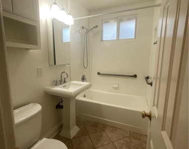 622 Indianapolis Avenue - Photo Thumbnail 18