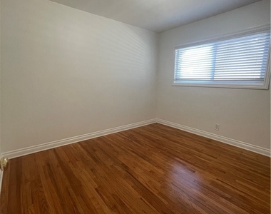 622 Indianapolis Avenue - Photo Thumbnail 24