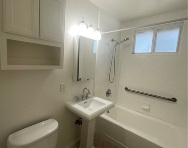 622 Indianapolis Avenue - Photo Thumbnail 21
