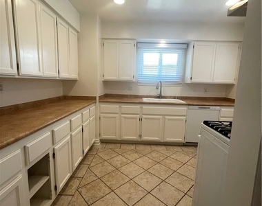 622 Indianapolis Avenue - Photo Thumbnail 31