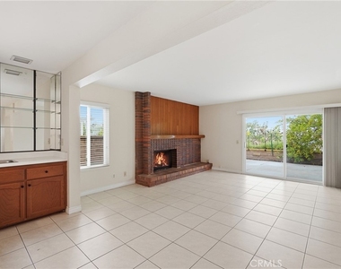 27371 Viana - Photo Thumbnail 5
