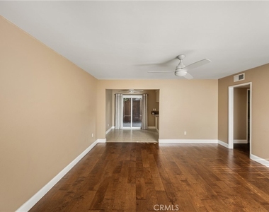 338 W Kelly - Photo Thumbnail 2