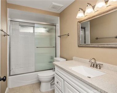 338 W Kelly - Photo Thumbnail 16