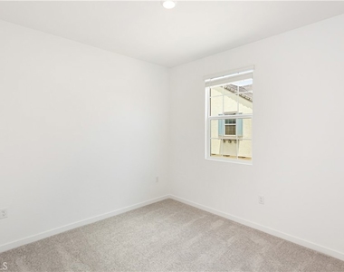 26663 Viola Way - Photo Thumbnail 33
