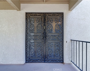 5515 Paseo Del Lago W 2g - Photo Thumbnail 28