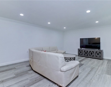 5515 Paseo Del Lago W 2g - Photo Thumbnail 5
