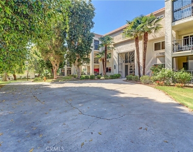 5515 Paseo Del Lago W 2g - Photo Thumbnail 30
