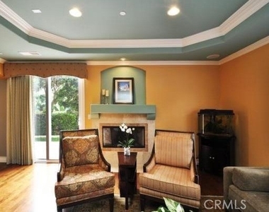 2310 Voorhees Avenue - Photo Thumbnail 2