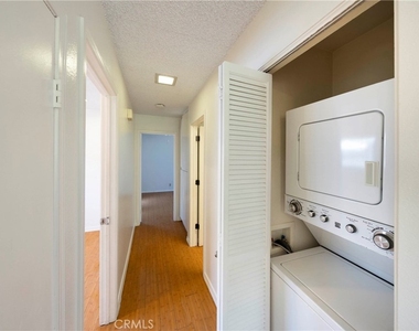 24442 Avenida De Los Ninos - Photo Thumbnail 5