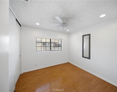 24442 Avenida De Los Ninos - Photo Thumbnail 9