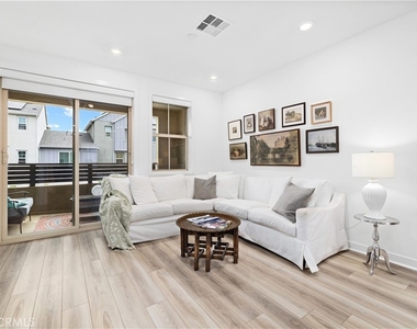 192 Juniper - Photo Thumbnail 4